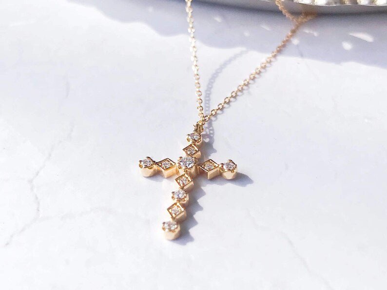 5_e7e70774-dbd5-4225-8148-43fb1bda6f68 18K Gold Diamond Cross Necklace | Delicate Vintage Pendant
