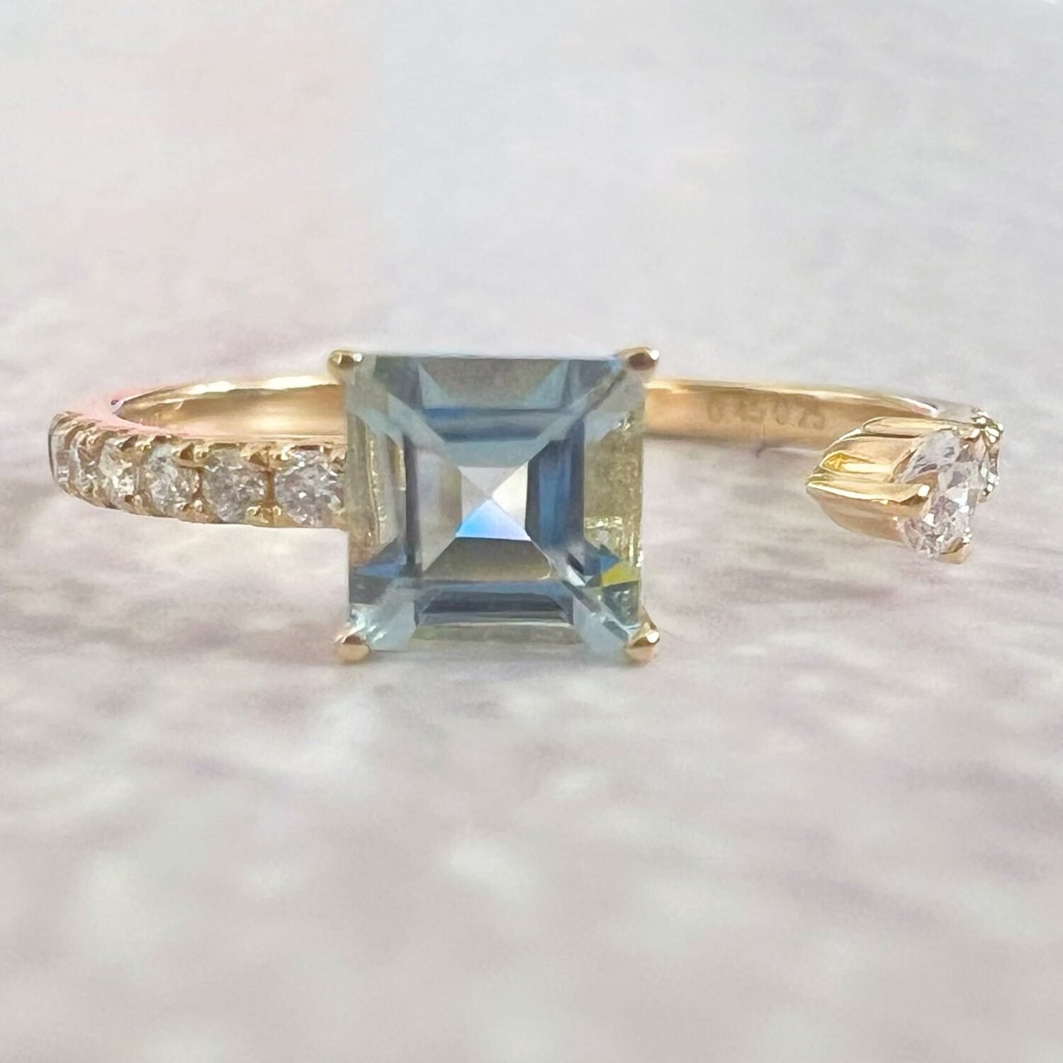 14K Diamond Cuff Ring Unique Aquamarine Ring，Ring, 14k Radiant Cut Aquamarine Ring, Emerald Cut Aquamarine Engagement Ring Gold，Gift for Her