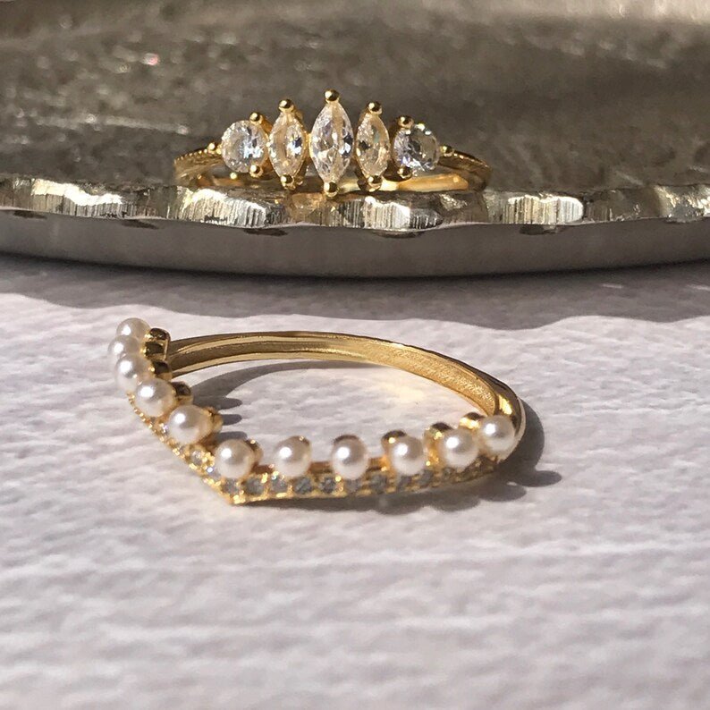 18K Solid Gold Diamond & Freshwater Pearl Ring