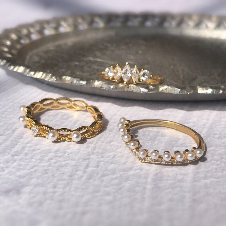 18K Solid Gold Diamond & Freshwater Pearl Ring