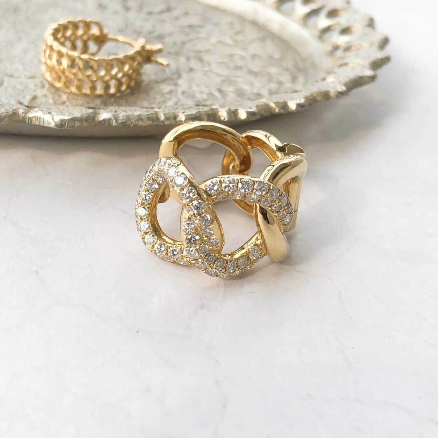 il_fullxfull.4133986524_j5hc-1 Hikage 18K Diamond Earrings