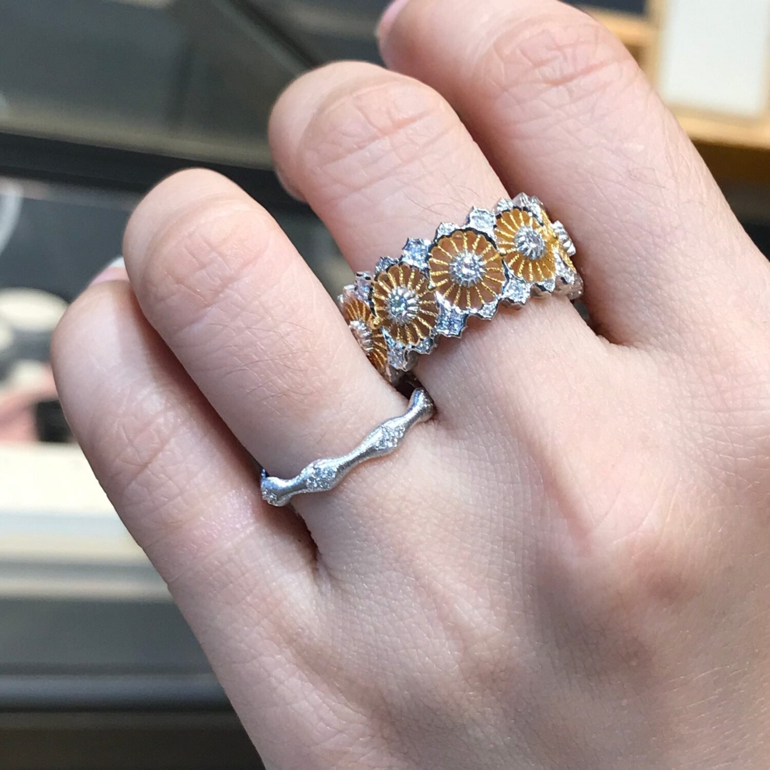 18K Solid Gold Buccellati Lace Ring，Rare Vintage Buccellati 18k Yellow White Gold  Diamond Band Ring S