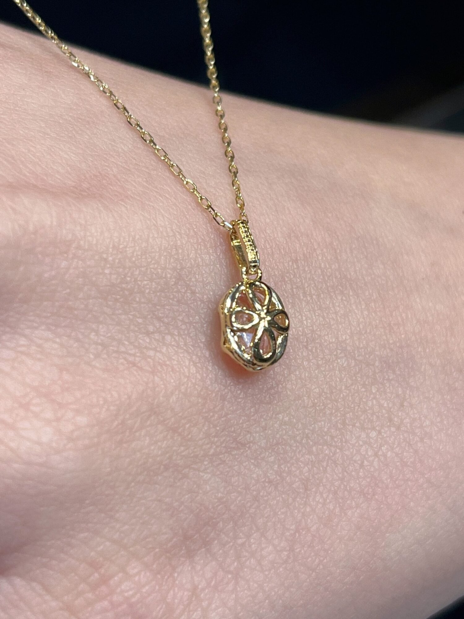 il_fullxfull.4568723818_65qj-1 18K Solid Gold Morganite Pendant