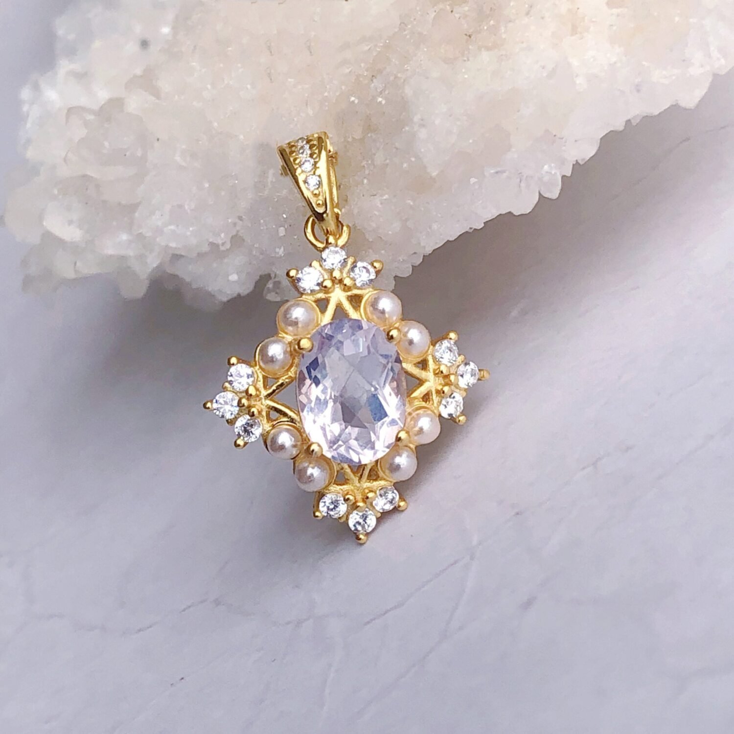 18kt gold stone necklace Lavender Spinel,14Kt Spinel Necklace Pendant Gold purple necklace pendant 18Kt Gold Diamond Spinel Necklace
