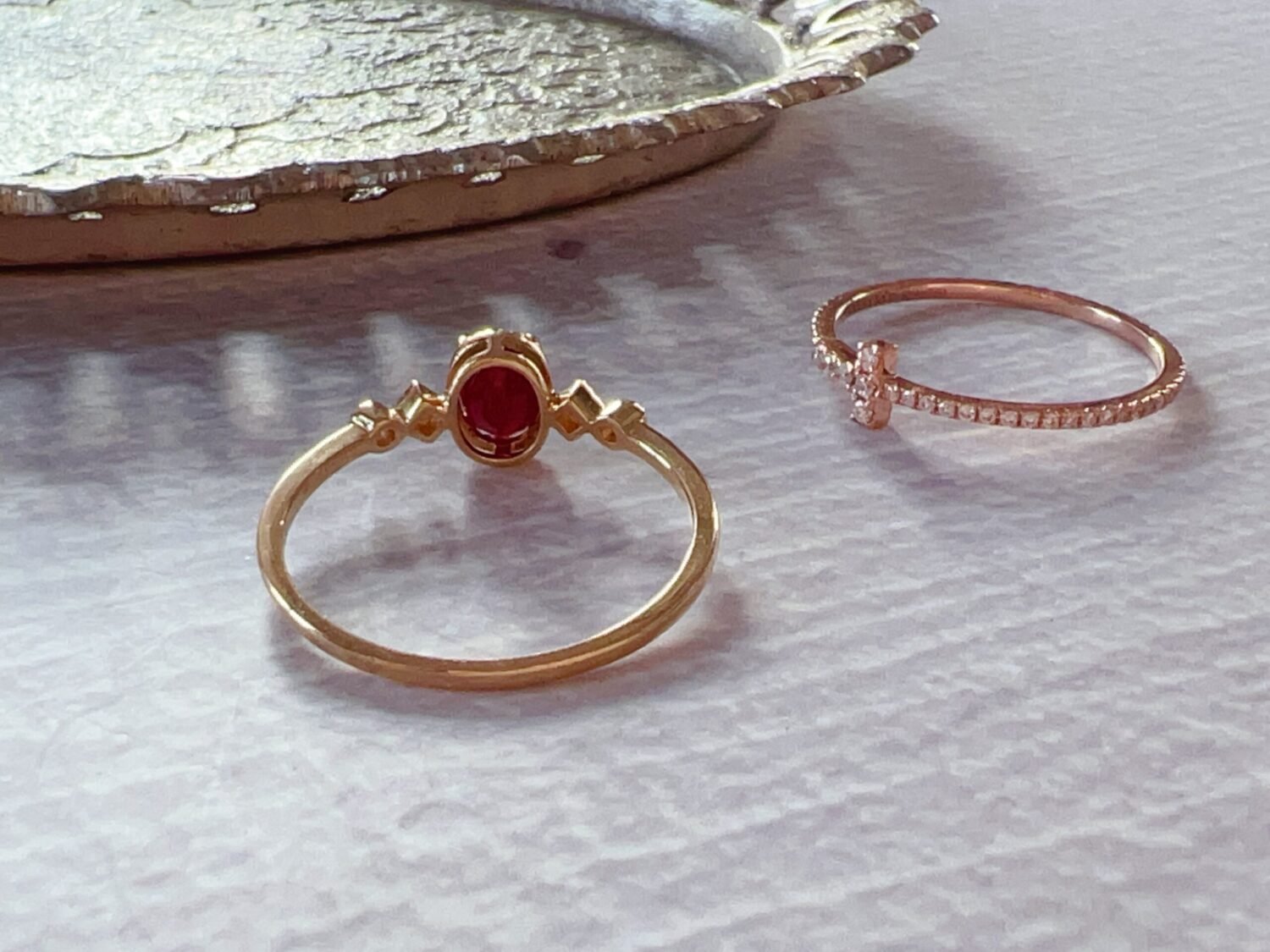 14K Solid Gold Ruby Ring，Dainty Ruby Ring，Oval Ruby Promise Ring，100% Natural Ruby Ring