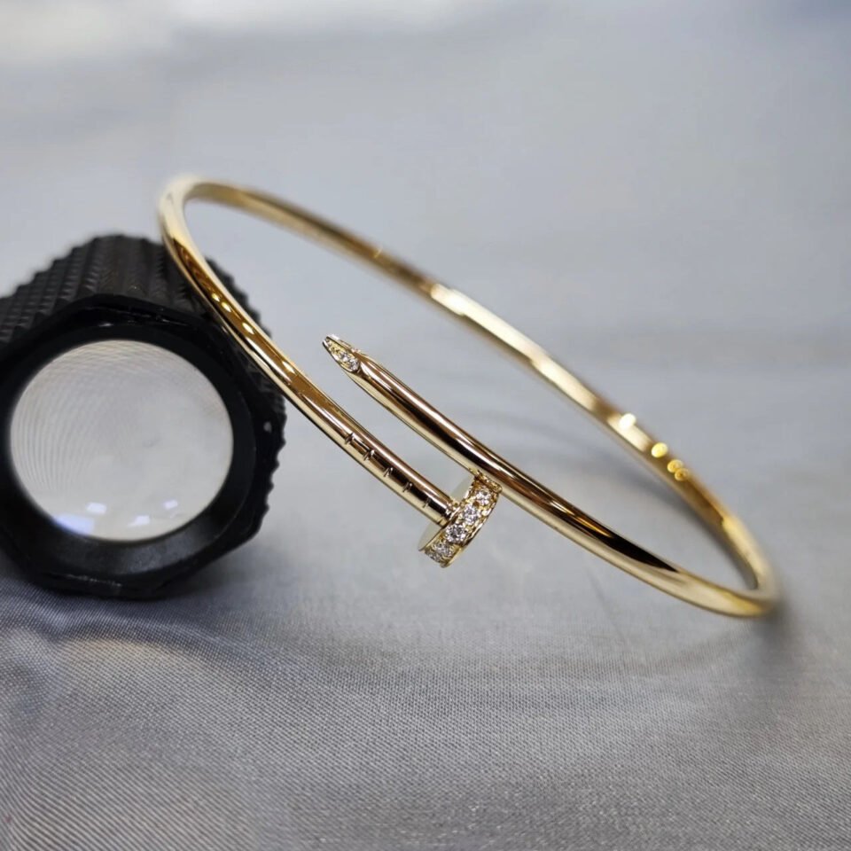 Axel Nail Bracelet - Gold main image 0