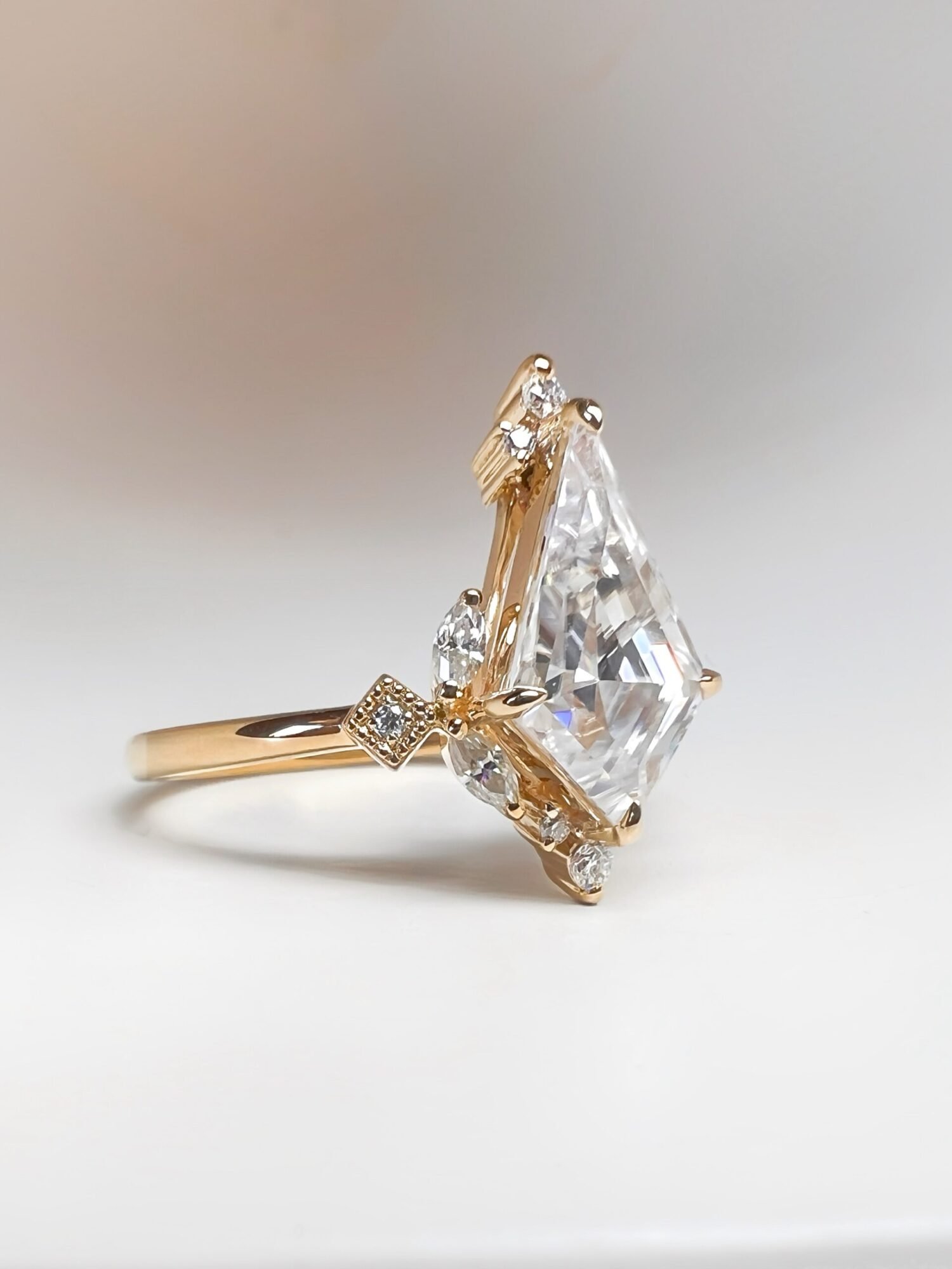 Celestial Kite-Cut Diamond Ring in Gold