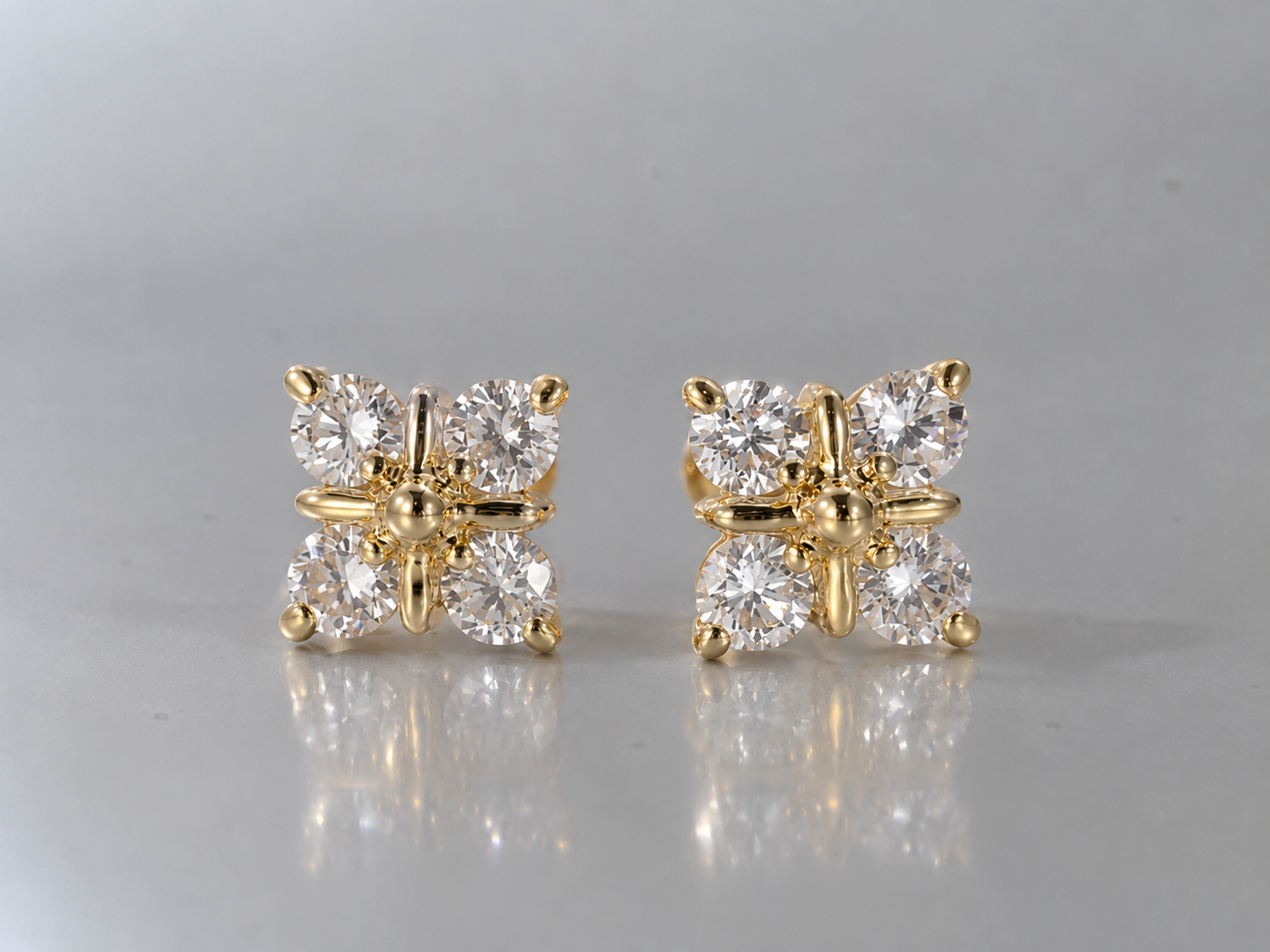 25e490c6-0708-4894-93f7-9b2f197e1403 18K Solid Gold Four-Petal Lab Grown Diamond Stud Earrings | 1.00 CTW