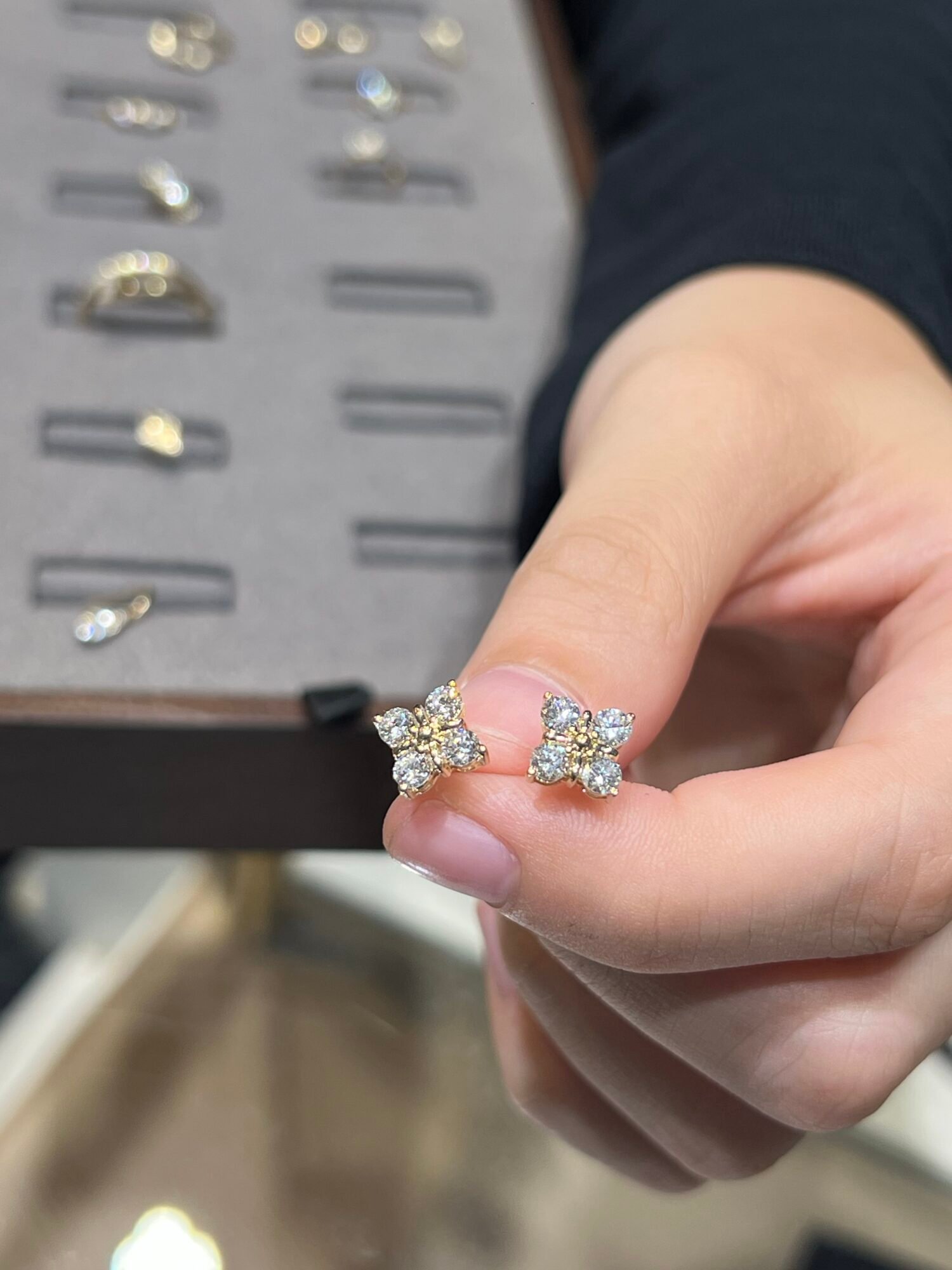 6641 18K Solid Gold Four-Petal Lab Grown Diamond Stud Earrings | 1.00 CTW