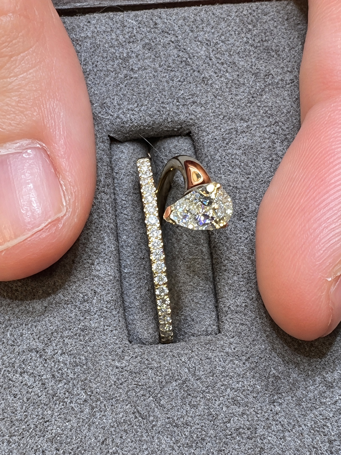 dcf9ea5b-a1eb-43b4-bd2e-8035757f551f-2 18K Gold Floating Pear Diamond Open Ring